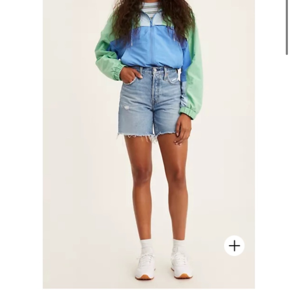 Levi's® Premium | 501® MID THIGH WOMEN'S SHORTS | Size 29